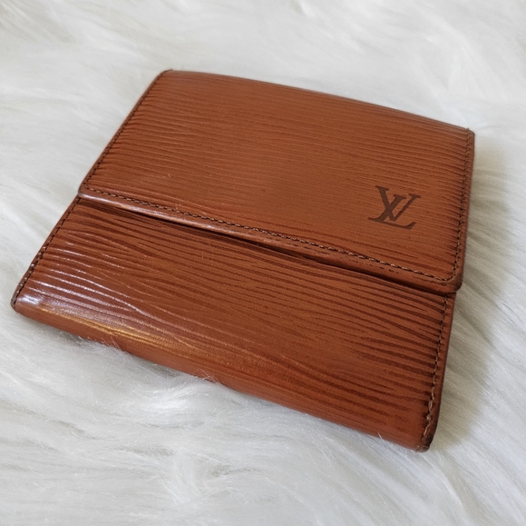 ❌SOLD❌ 🤎LV Epi Elise🤎 - Picture 2 of 11